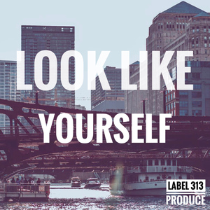 13学生脱到只剩丝袜自慰
