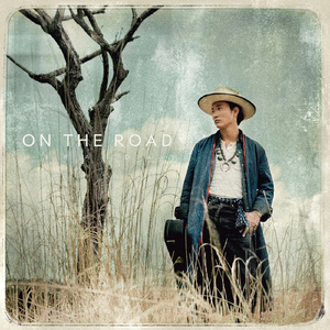 13学生脱到只剩丝袜自慰
